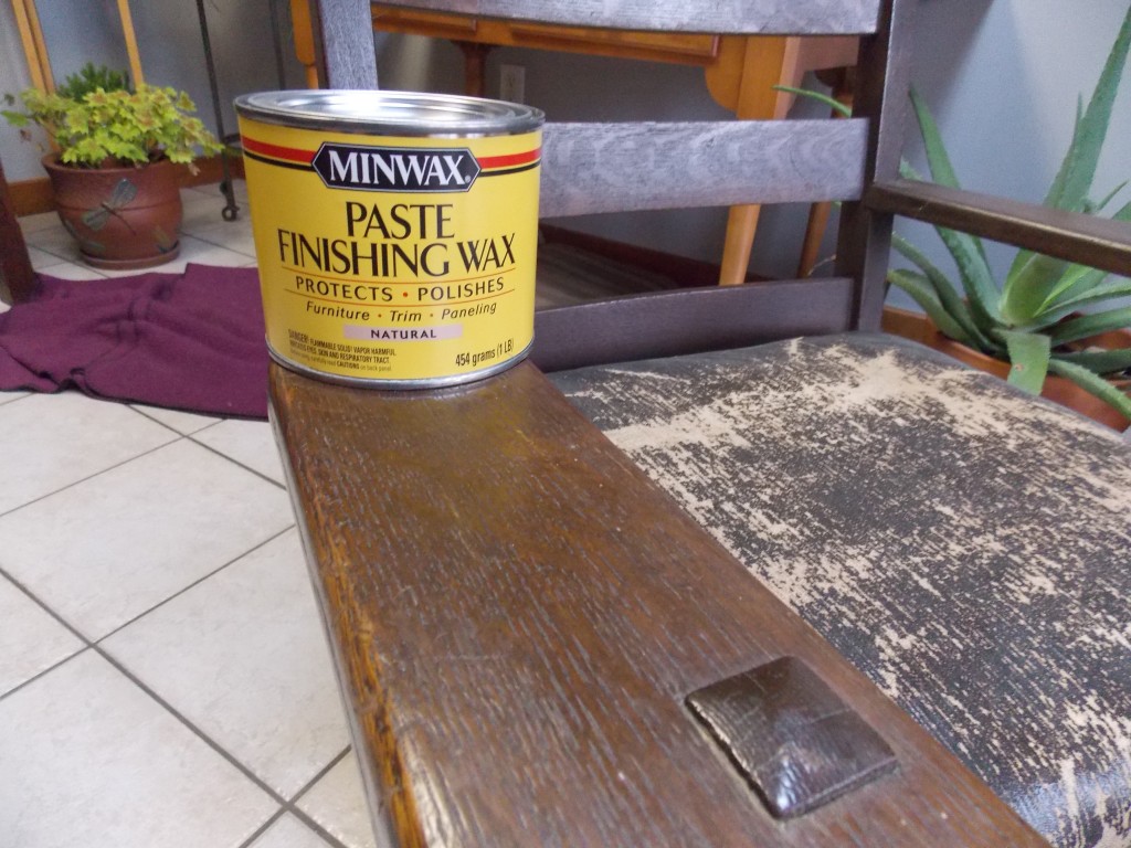 Protecting Antique Furniture with Hard Wax Oil: A Comprehensive